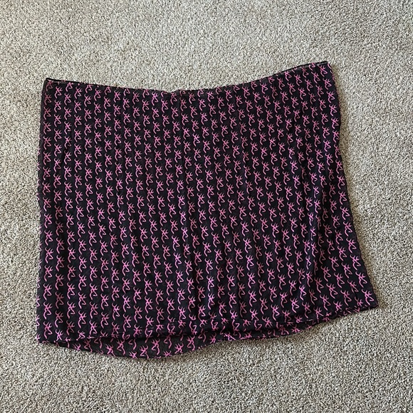 Browning hot pink camo sweatshirt AND browning buck scarf - Picture 6 of 8